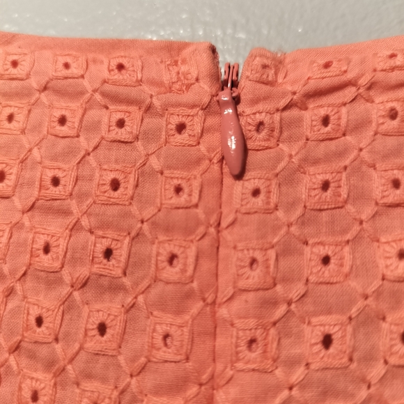 Liz Claiborne Coral Sleeveless Blouse - Picture 8 of 8